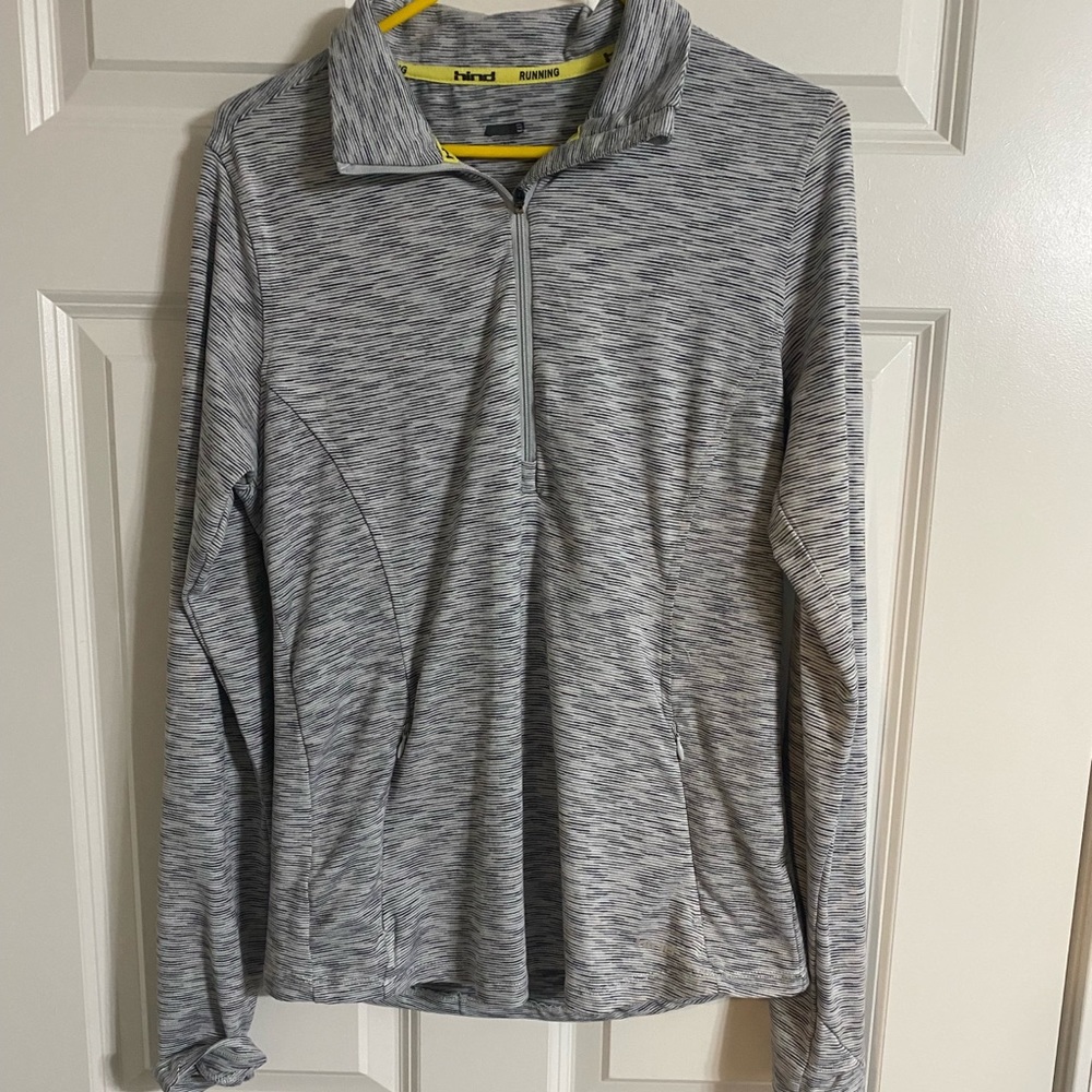 Hind Running pullover
